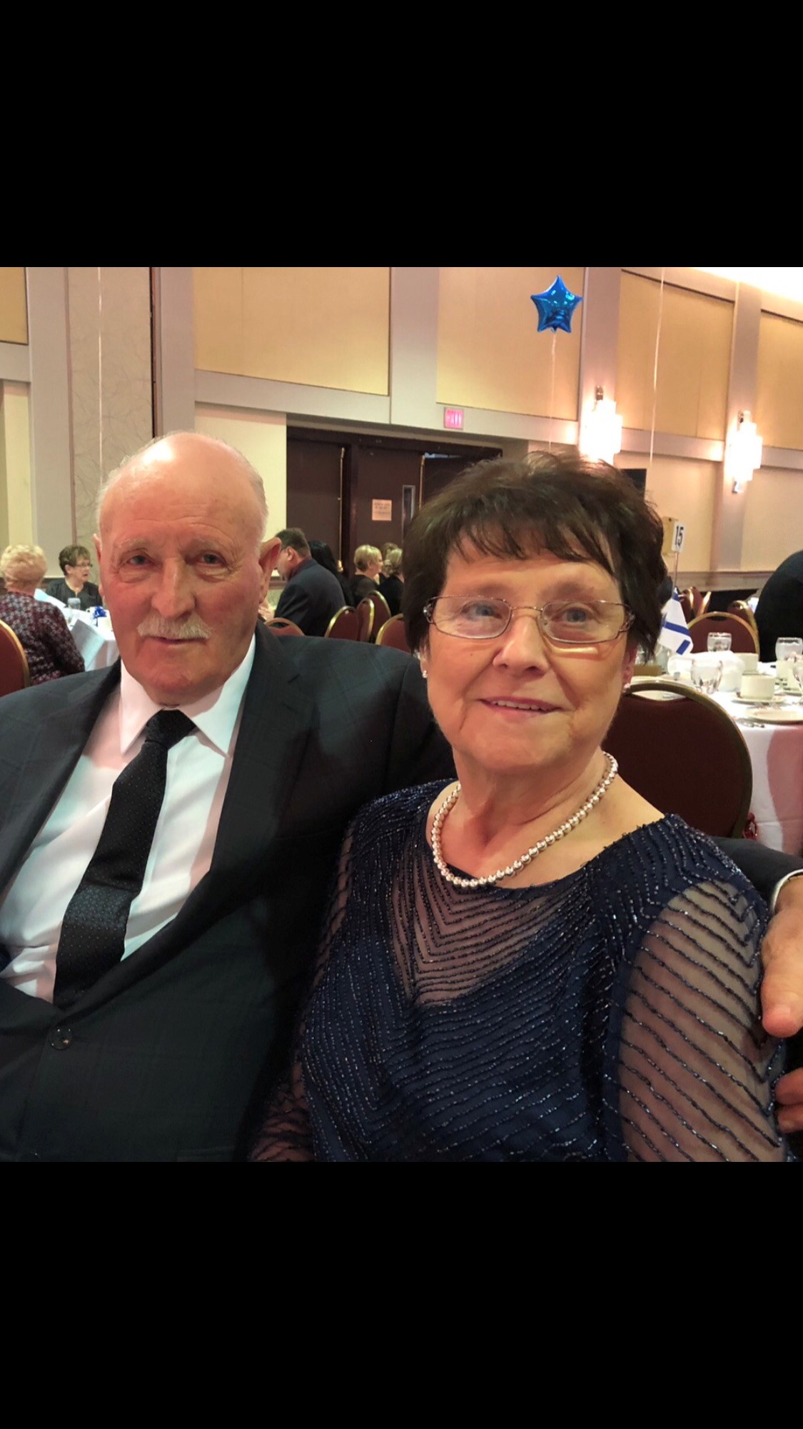 Alfred and Annie Pack image