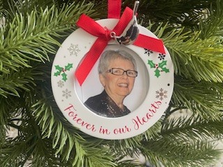 Elizabeth Rose image