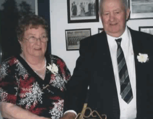 Harding, Phoebe & Alex by Roxanne Rodgers image